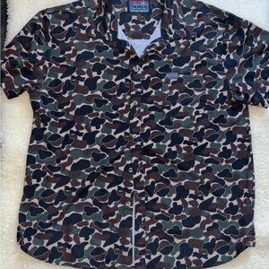 Men’s short sleeve burlebo button up shirt